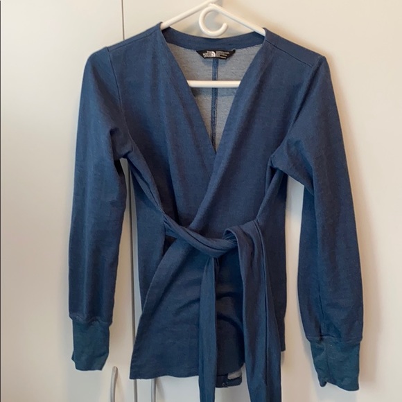 Tops | The North Face Wrap Sweatshirt 